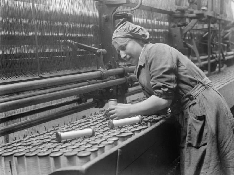 Industry during the First World War- Leicestershire Q28123